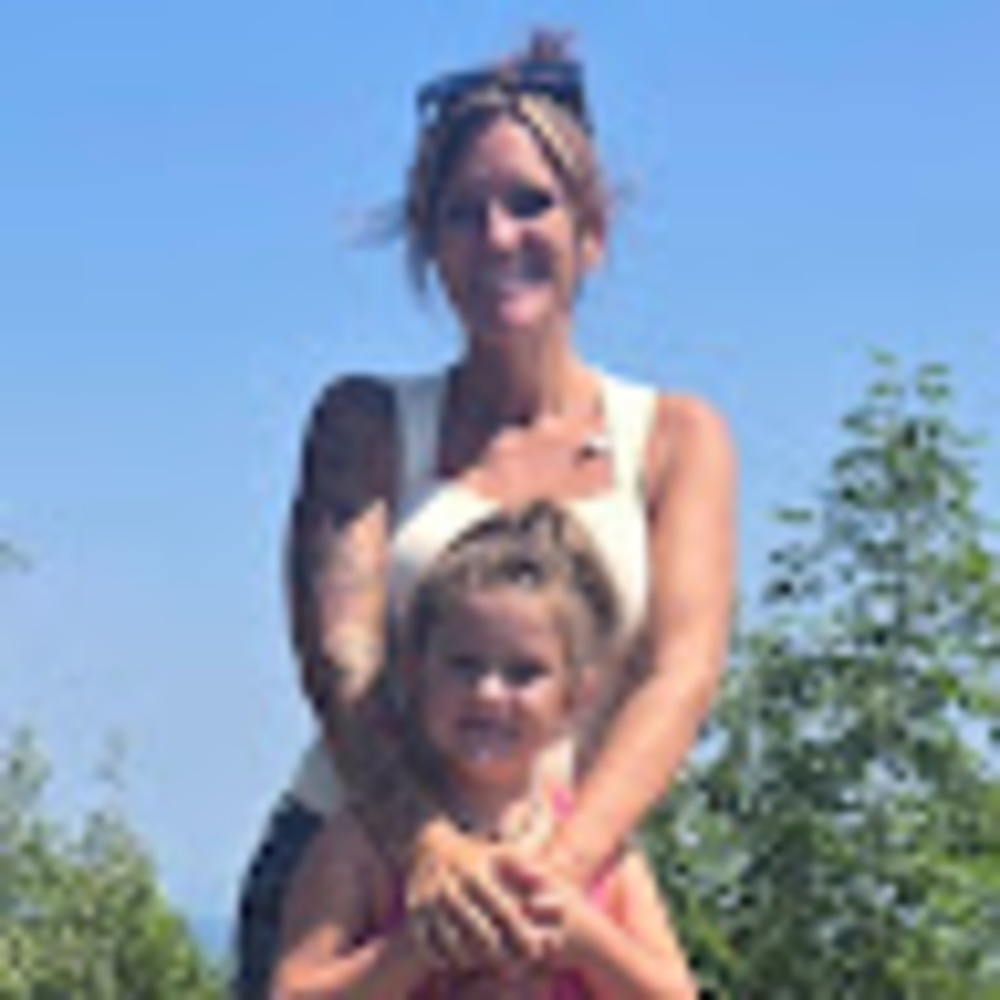 Meet your Posher, Jennifer